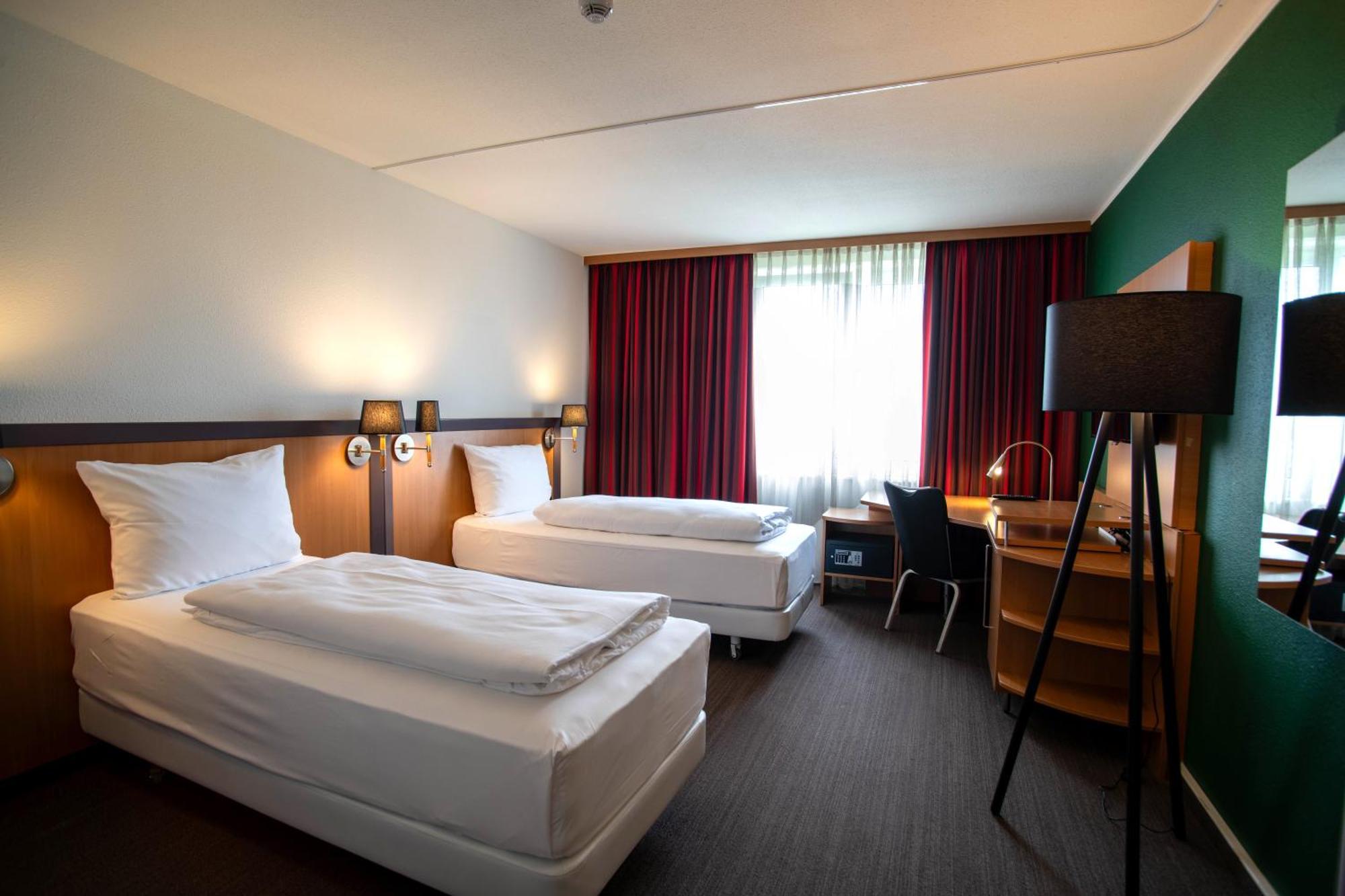 Best Western Conference Airporthotel Frankfurt Moerfelden エクステリア 写真