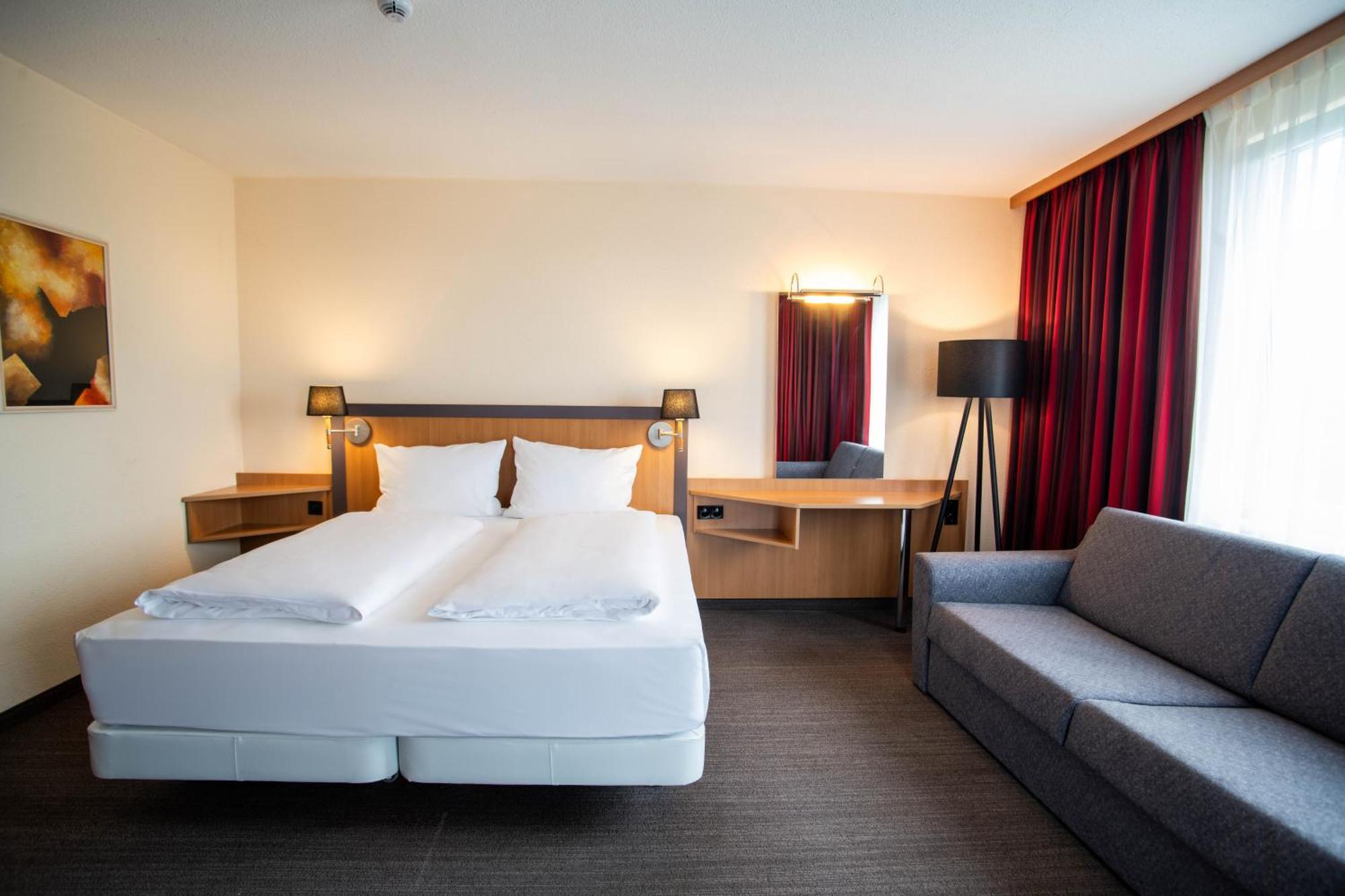 Best Western Conference Airporthotel Frankfurt Moerfelden エクステリア 写真
