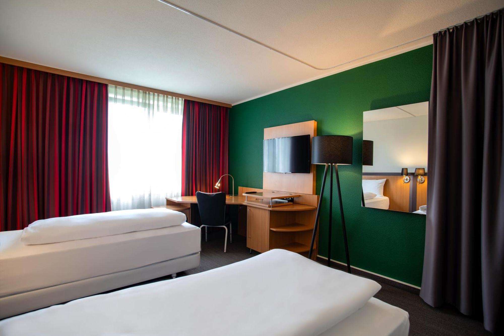 Best Western Conference Airporthotel Frankfurt Moerfelden エクステリア 写真