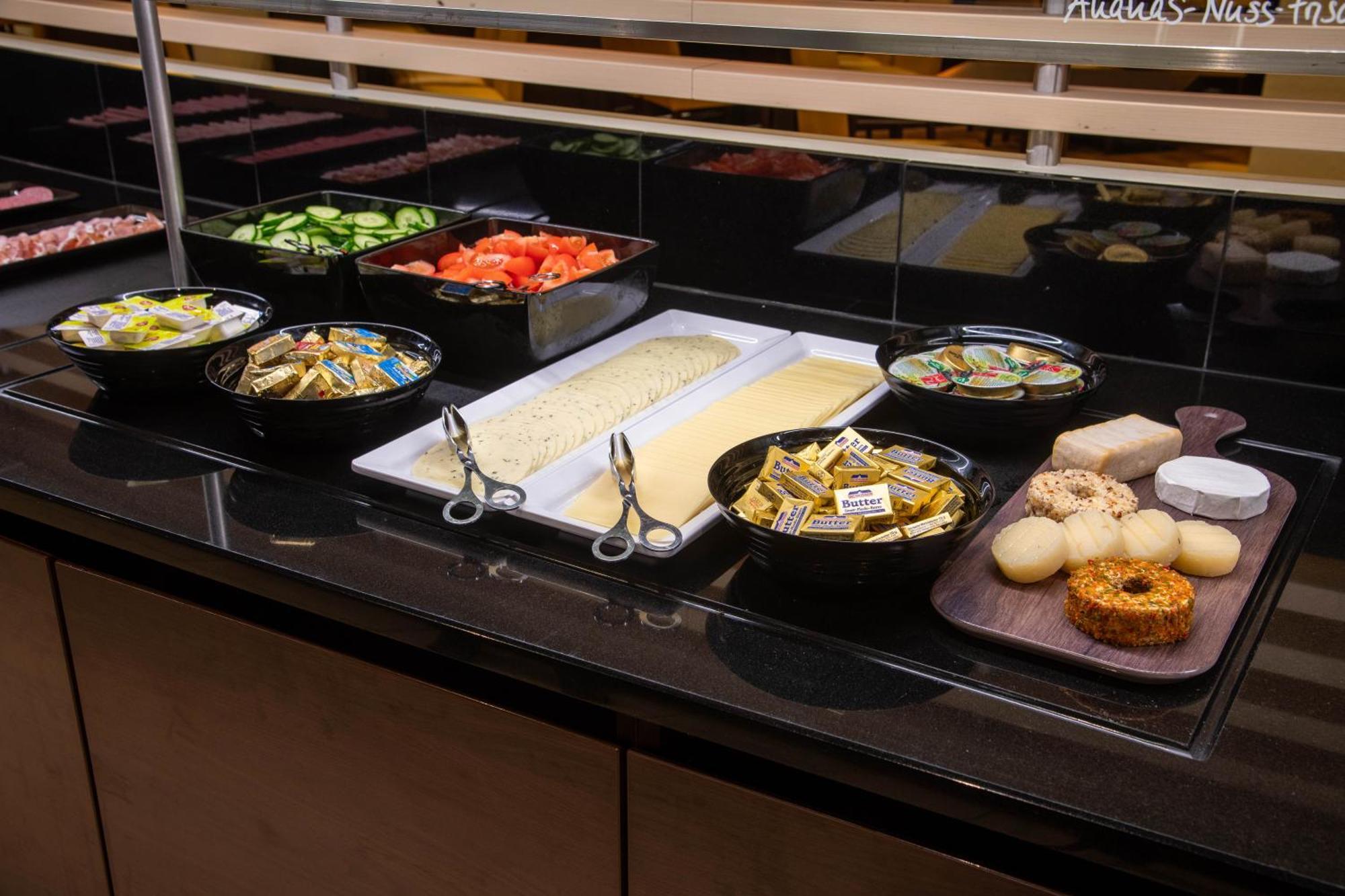 Best Western Conference Airporthotel Frankfurt Moerfelden エクステリア 写真