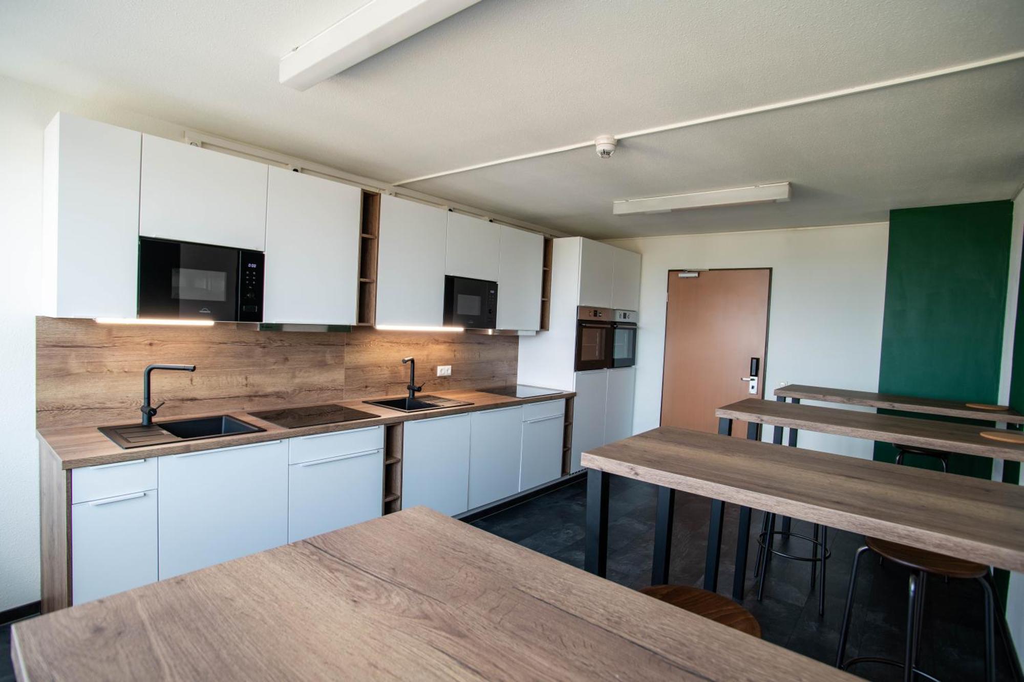 Best Western Conference Airporthotel Frankfurt Moerfelden エクステリア 写真